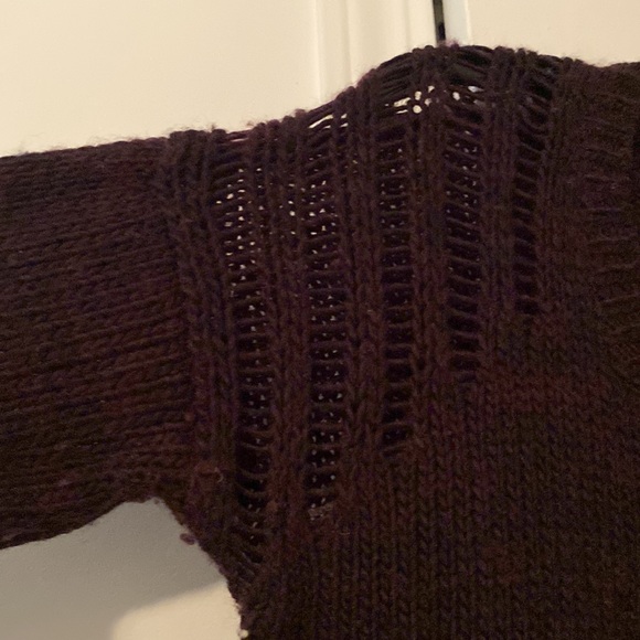 RW&co purple sweater with shoulder detail - Picture 2 of 3
